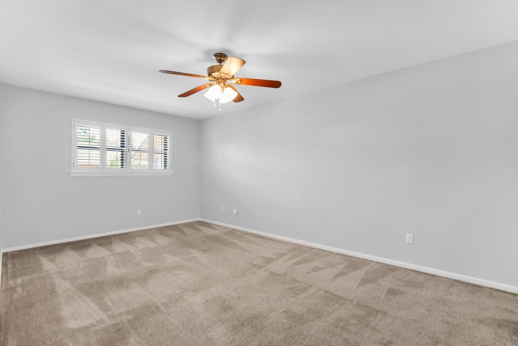 11332 Park Central Place - Photo 10