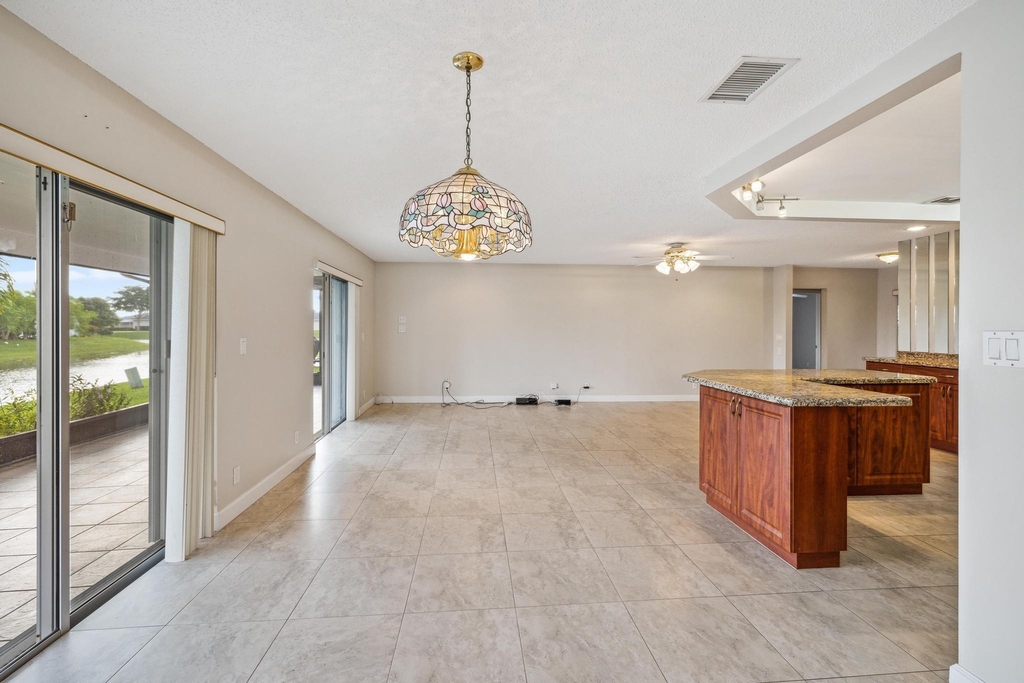 13654 Whippet Way W - Photo 17