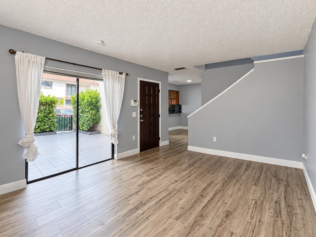 13412 Sw 62nd Street - Photo 3