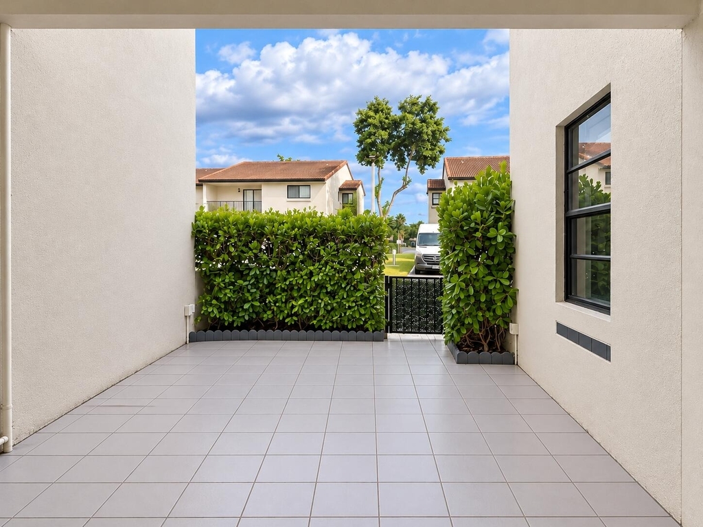 13412 Sw 62nd Street - Photo 1