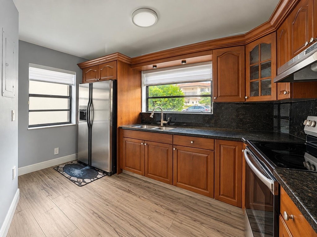 13412 Sw 62nd Street - Photo 7