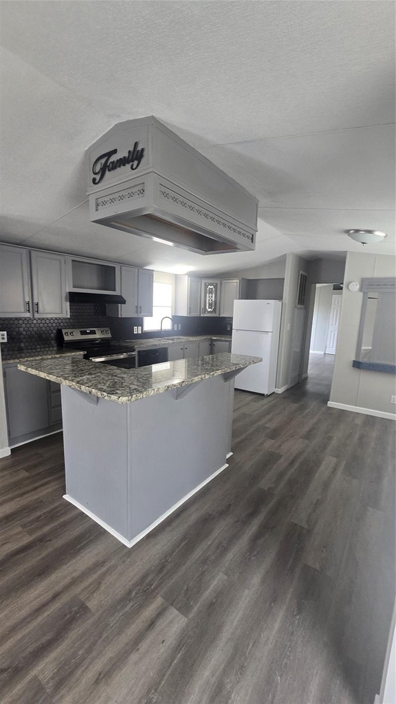 4253 Sun Drive - Photo 3