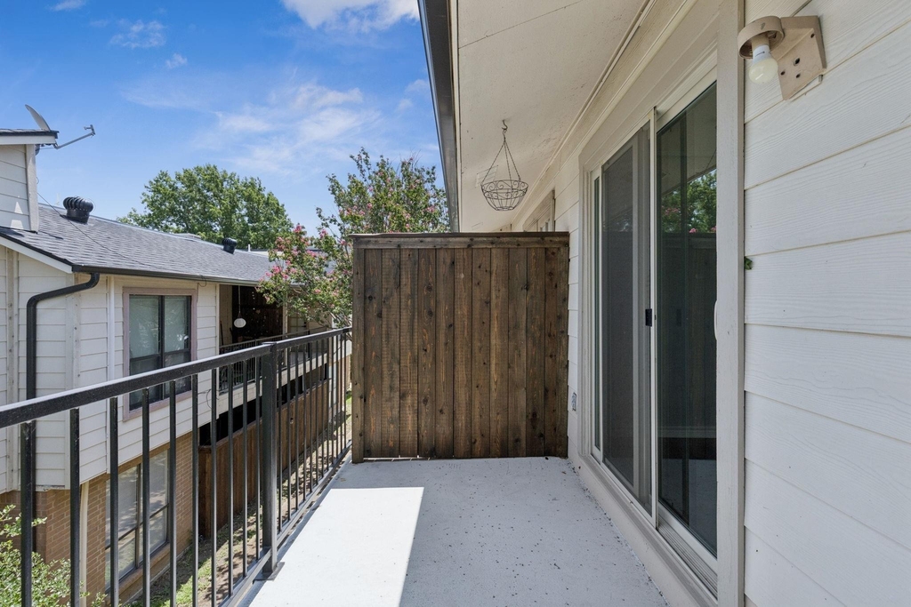 6646 E Lovers Lane - Photo 24