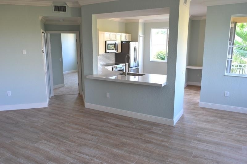 11012 Legacy Drive - Photo 3