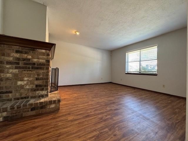 2913 Village Circle - Photo 2