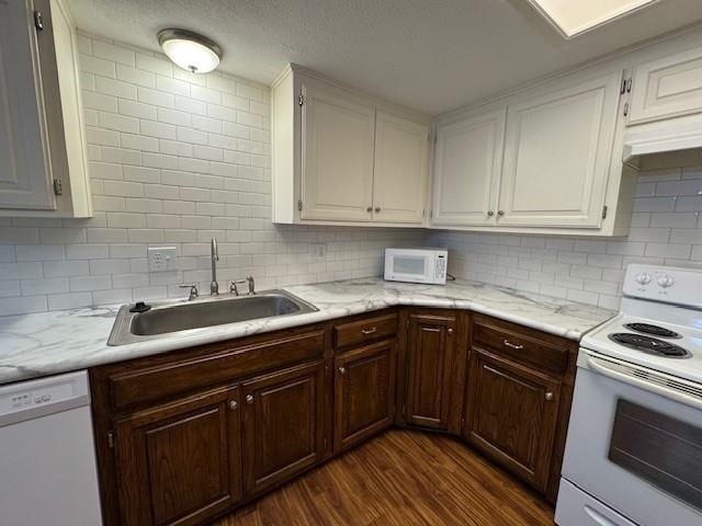 2913 Village Circle - Photo 15
