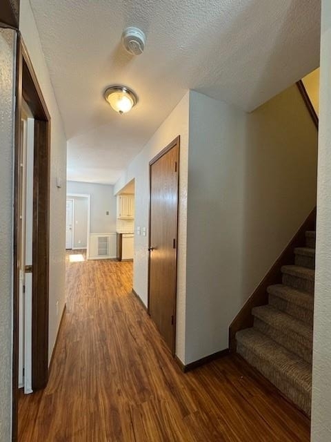 2913 Village Circle - Photo 6