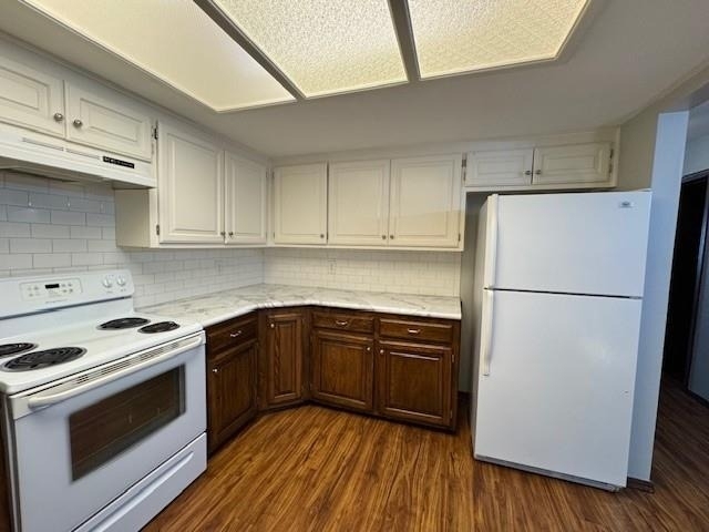 2913 Village Circle - Photo 16