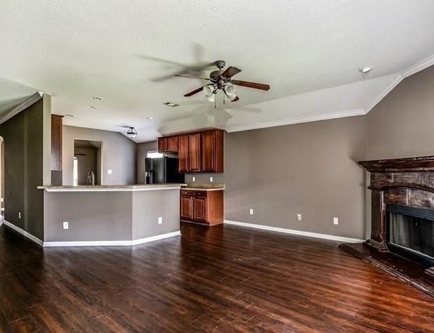 609 Piper Drive - Photo 3