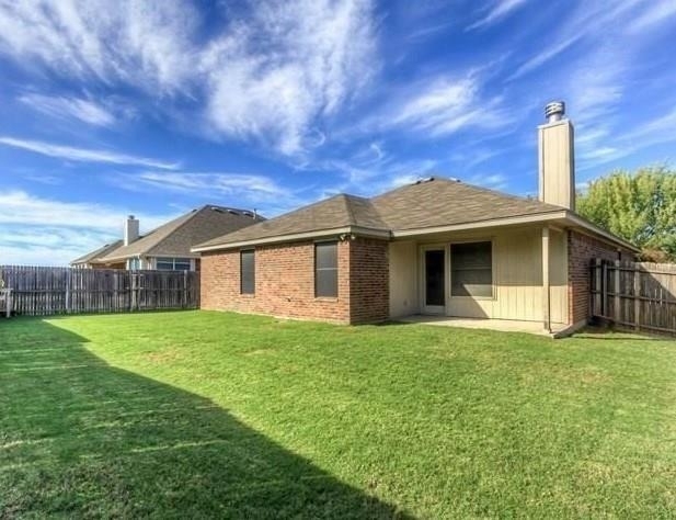 609 Piper Drive - Photo 1