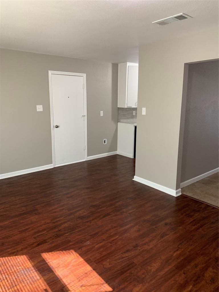 616 Mesquite Avenue - Photo 4