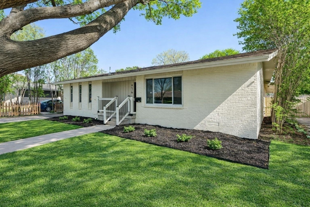 8570 Sweetwood Drive - Photo 1