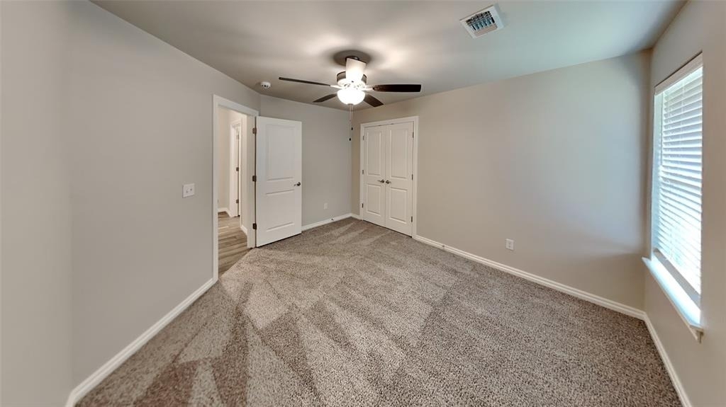 18801 Grove Parkway - Photo 14