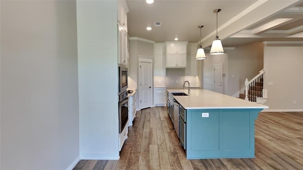 18801 Grove Parkway - Photo 4