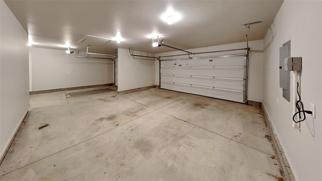 18801 Grove Parkway - Photo 20