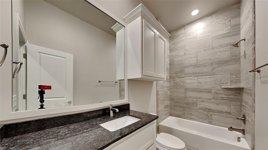 18801 Grove Parkway - Photo 18
