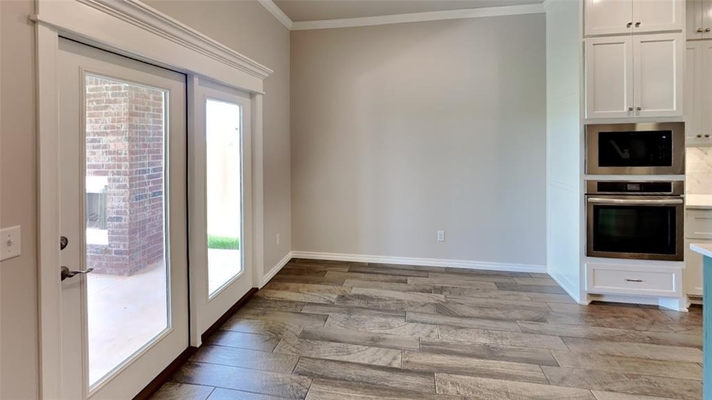 18801 Grove Parkway - Photo 5