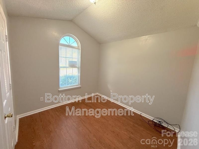 5441 Realtree Lane - Photo 12