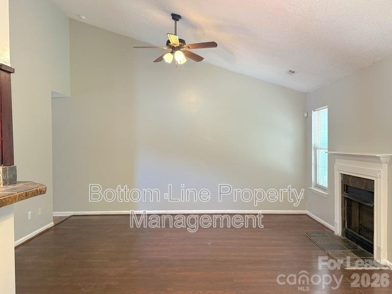 5441 Realtree Lane - Photo 4