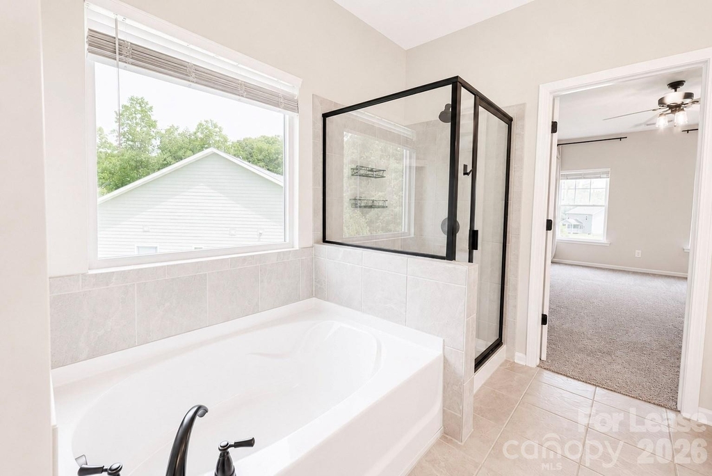421 Buford Way - Photo 24