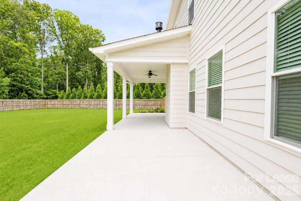 421 Buford Way - Photo 25