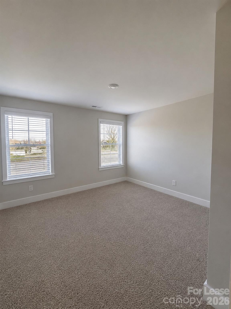 4630 Dogwood Place - Photo 16
