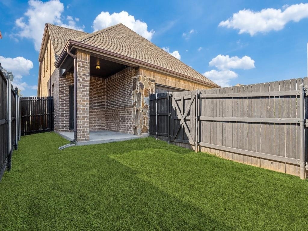 8212 Whistling Duck Drive - Photo 11