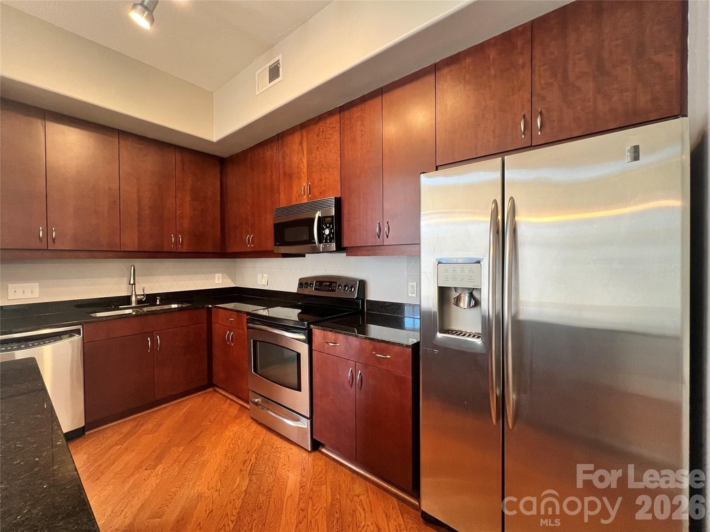 4625 Piedmont Row Drive - Photo 3