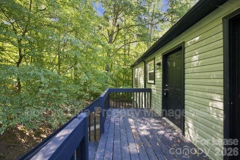 909 Carolina Avenue - Photo 23