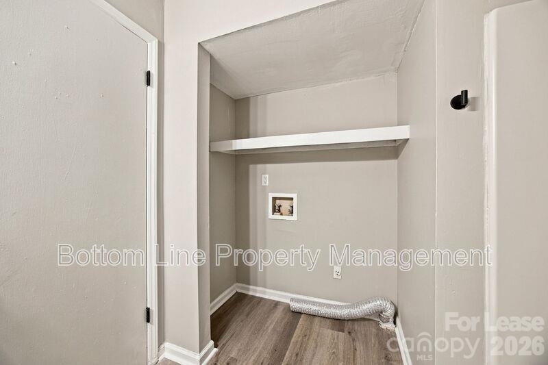 909 Carolina Avenue - Photo 15