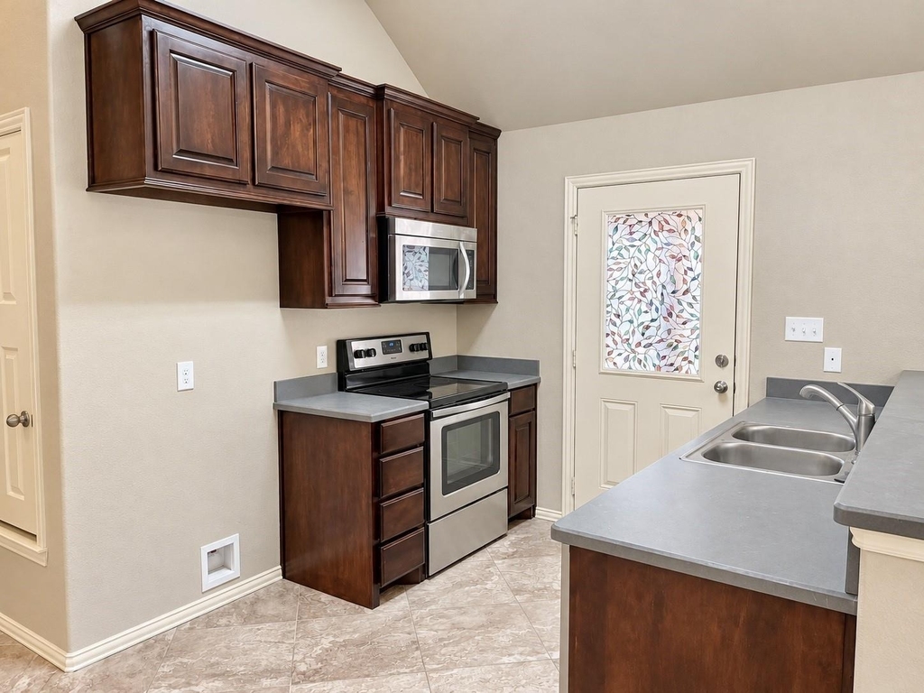 503 Mountain View Trail - Photo 2