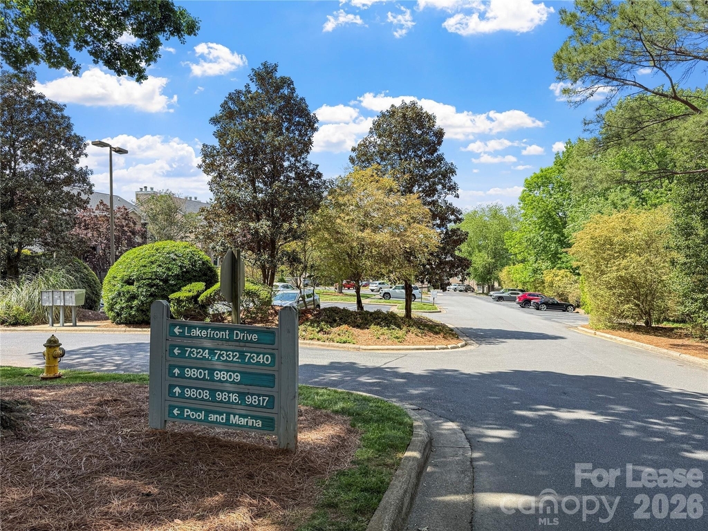 9808 Emerald Point Drive - Photo 36