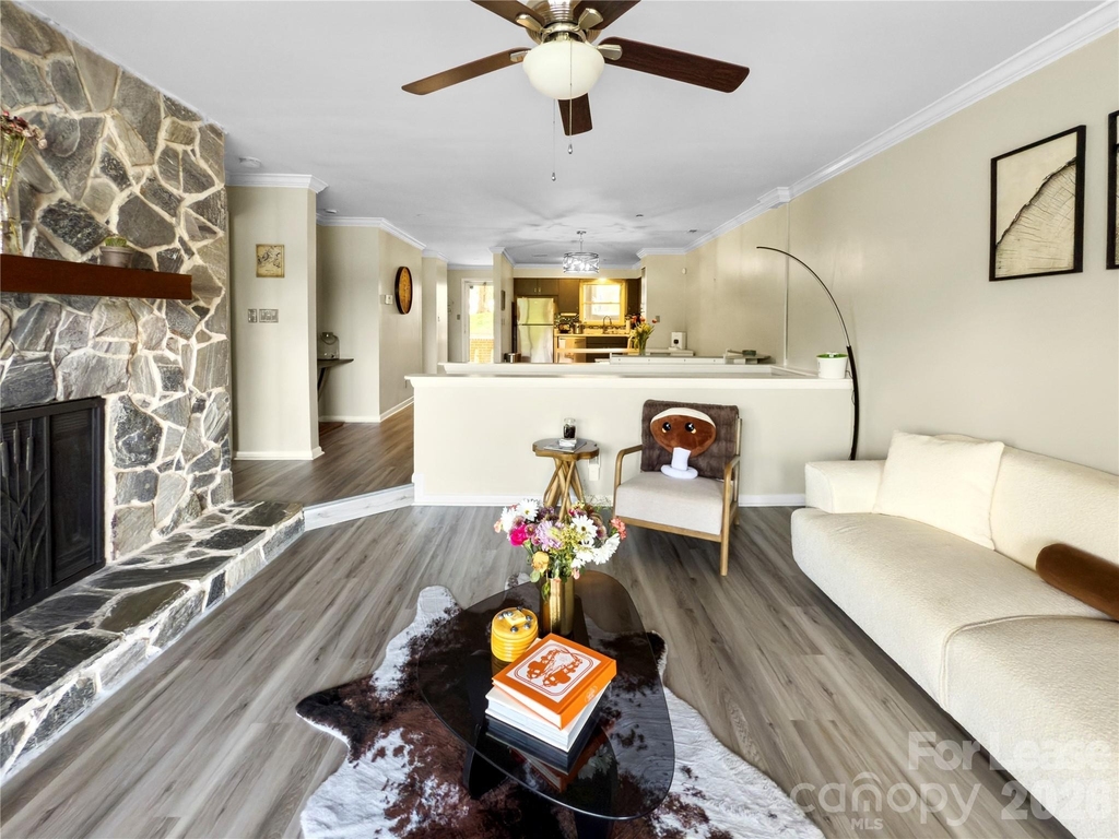 9808 Emerald Point Drive - Photo 22