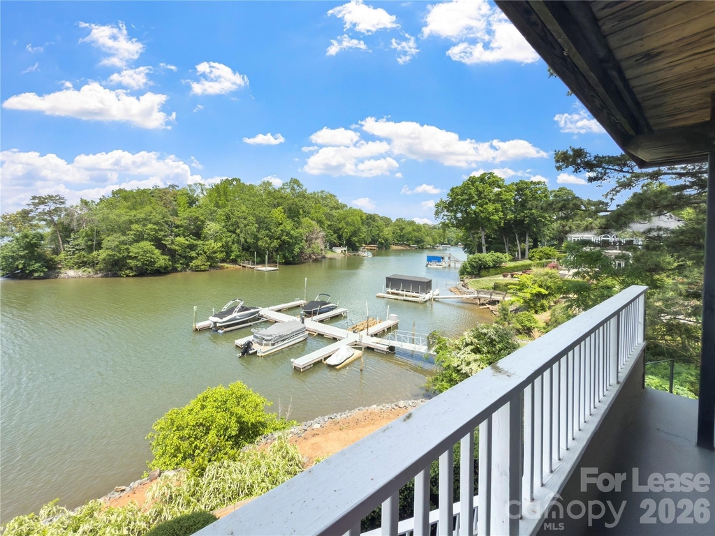 9808 Emerald Point Drive - Photo 33