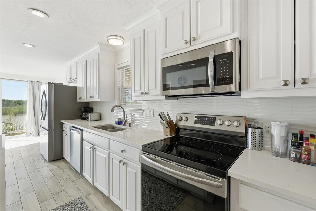 732 Blue Fathom Drive - Photo 4