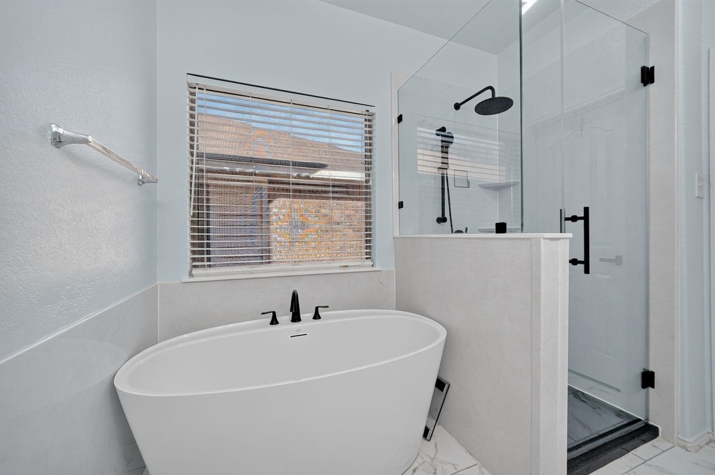 10424 Rising Knoll Lane - Photo 12