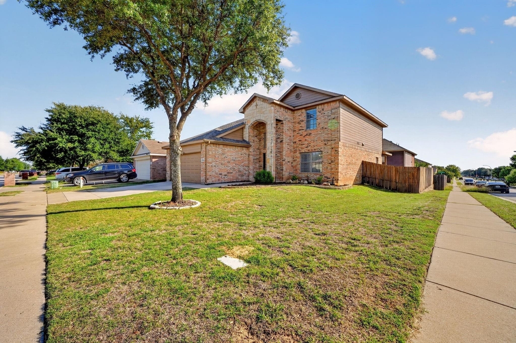 10424 Rising Knoll Lane - Photo 1