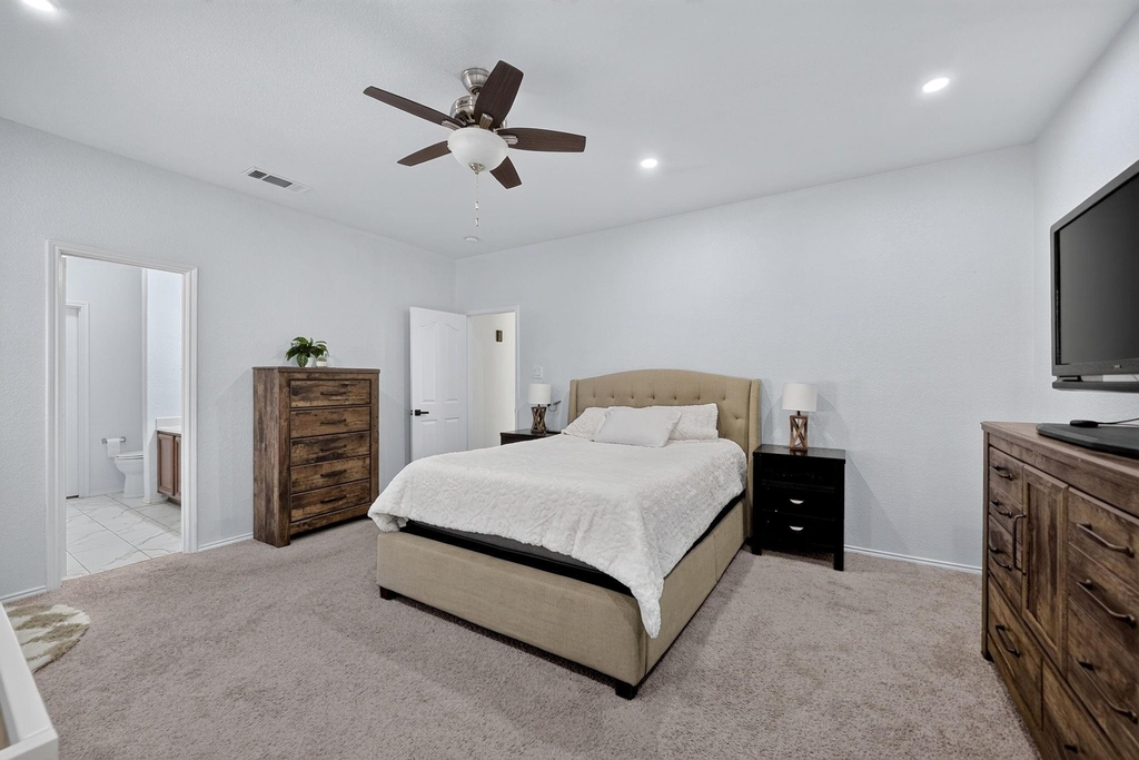10424 Rising Knoll Lane - Photo 10