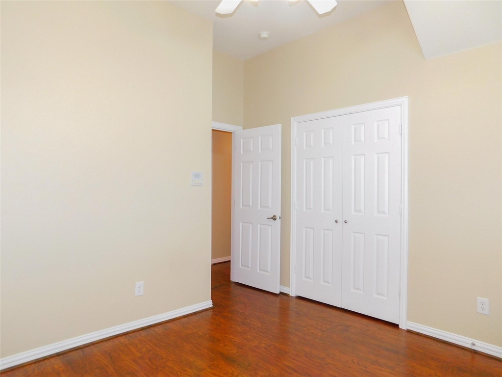 2661 Lake Ridge Drive - Photo 16