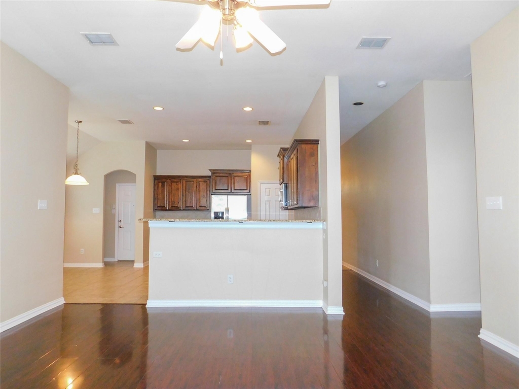 2661 Lake Ridge Drive - Photo 5