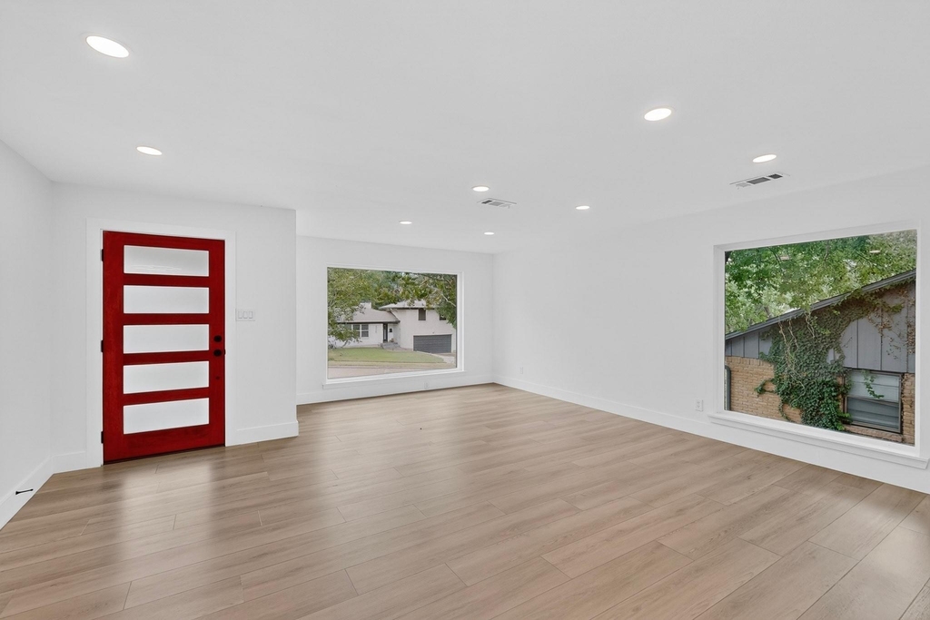 2330 Cody Drive - Photo 11