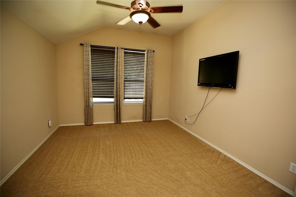 5708 Calf Creek Drive - Photo 11