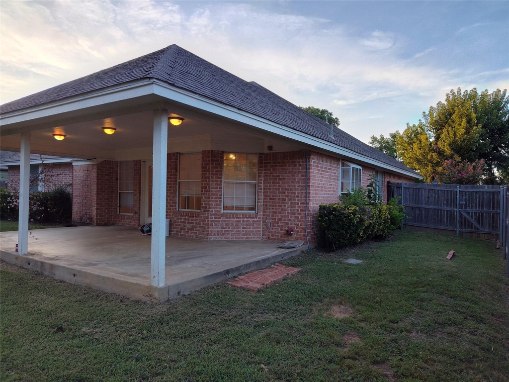 121 Canterbury Street - Photo 21