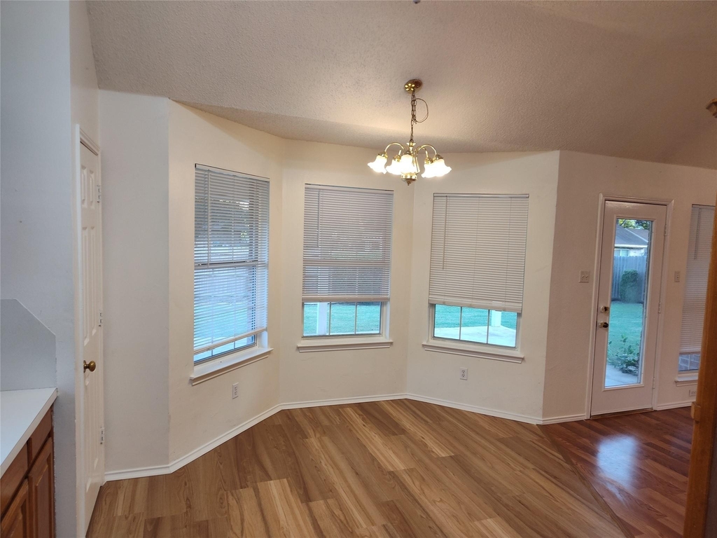121 Canterbury Street - Photo 5