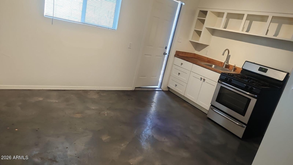 3427 N 12th Place - Photo 2