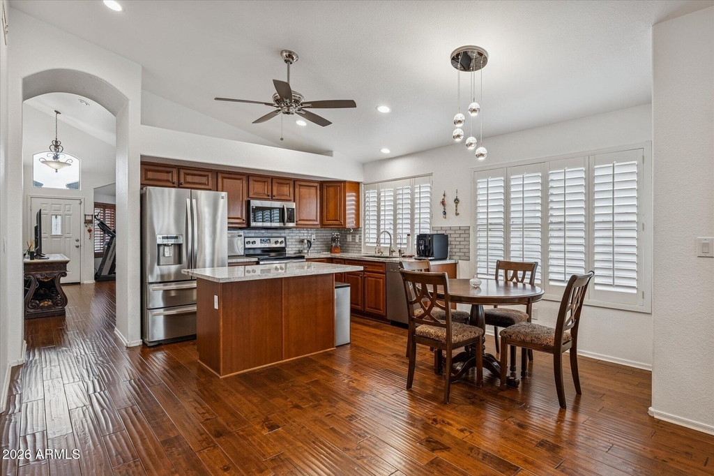 4421 E Mossman Road - Photo 9