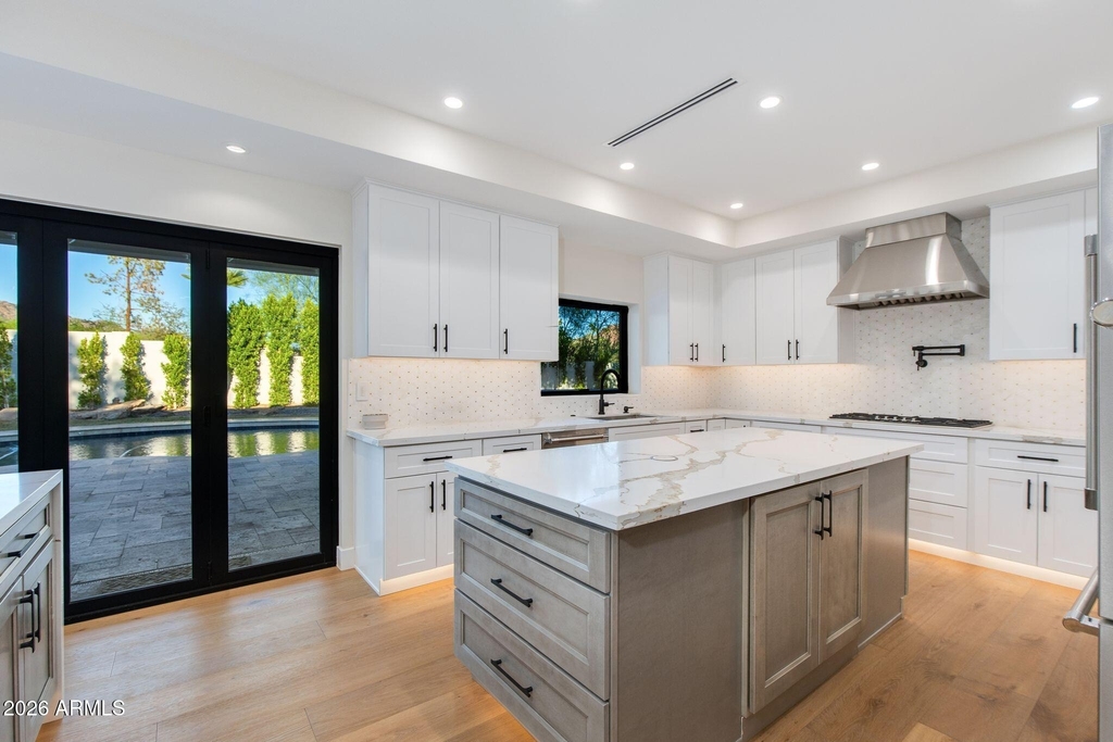 5919 N 45th Street - Photo 8