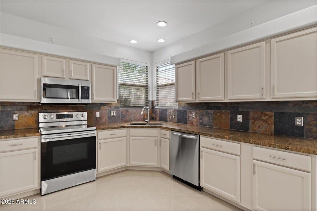 14250 N Saguaro Boulevard - Photo 7