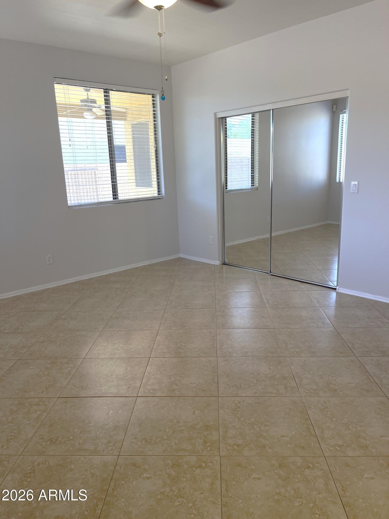 2114 E Cherry Hills Place - Photo 26