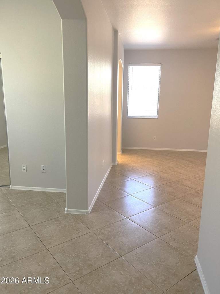 2114 E Cherry Hills Place - Photo 21